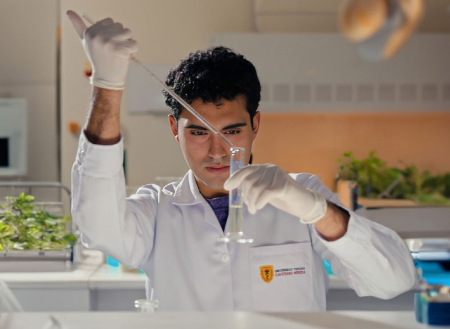 Estudiante de biología de Cayetano Heredia