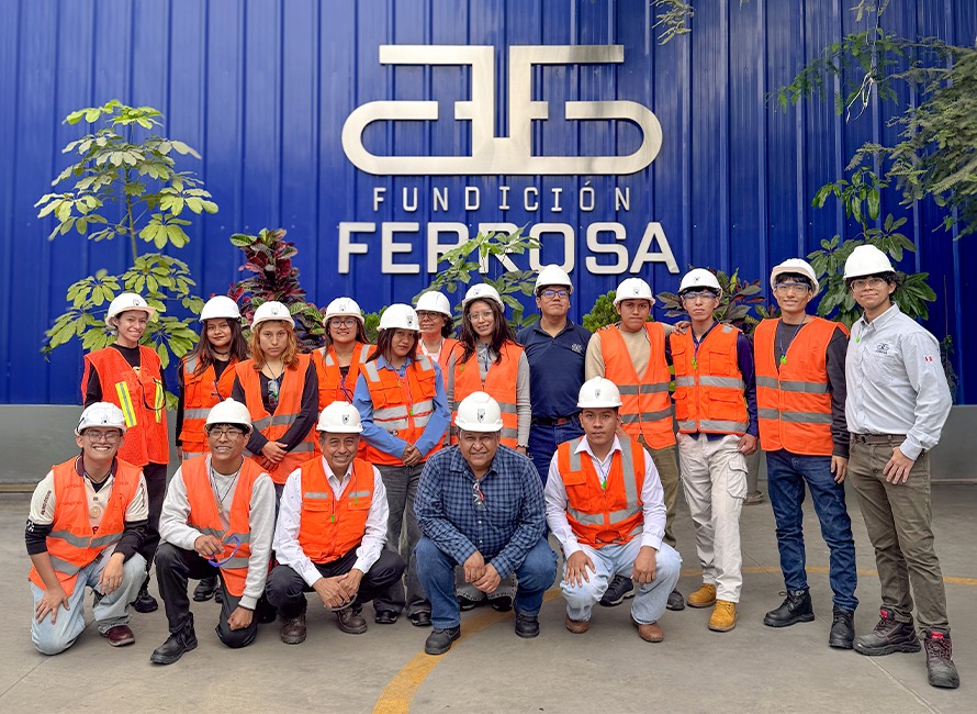estudiantes de ingeniía industrial de cayetano visitan una planta